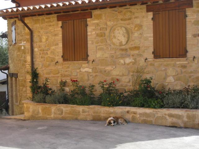 Pietra Maula Agriturismo Castelraimondo Exteriér fotografie